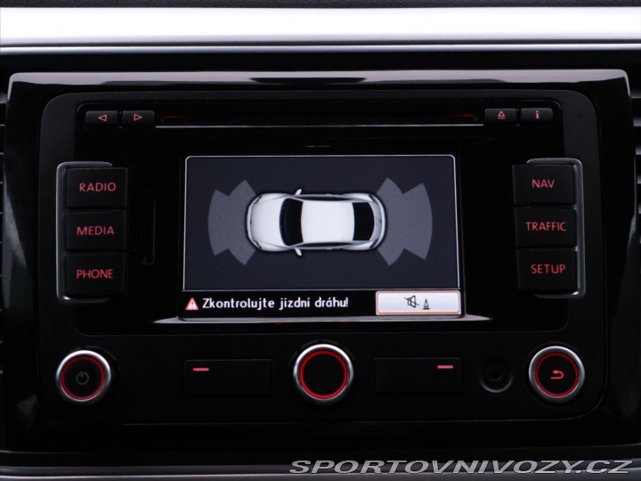 Volkswagen Beetle 1,2 TSI 77kW Design Serv. 2012