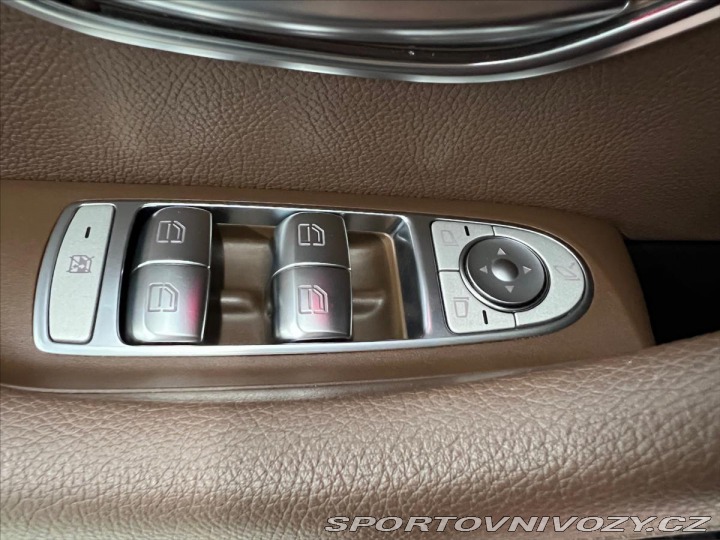 Mercedes-Benz E 220d 4MATIC 9G-TRONIC AMG 2017