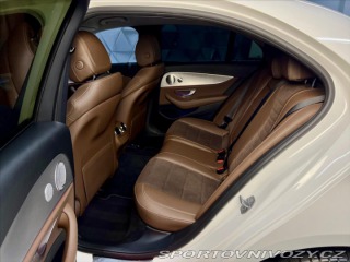 Mercedes-Benz E 220d 4MATIC 9G-TRONIC AMG 2017