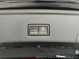 Volkswagen Ostatní modely Touareg 3,0 TDI 210 KW 4MOTION EL 2021