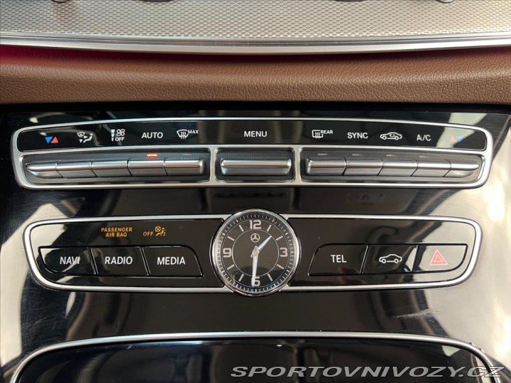 Mercedes-Benz E 220d 4M AMG, BURMESTER 2017