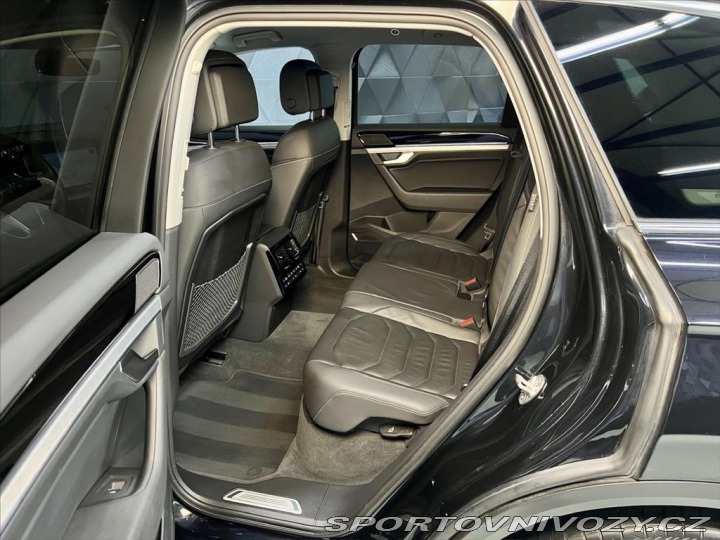 Volkswagen Ostatní modely Touareg 3.0 TDI 4M IQ.LIGHT, ELEG 2021