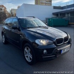 BMW X5 40d s vadným motorem 1800