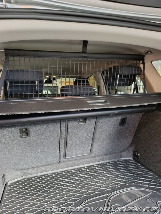 Škoda Superb 2,0   ll 2014