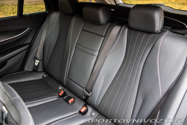 Mercedes-Benz E Kombi 400 4MATIC A/T, 24 2017