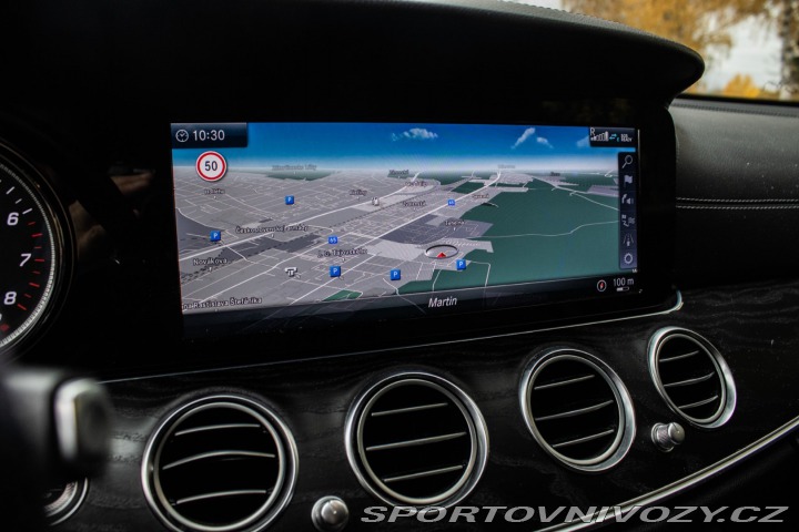 Mercedes-Benz E Kombi  400 4MATIC A/T 2017