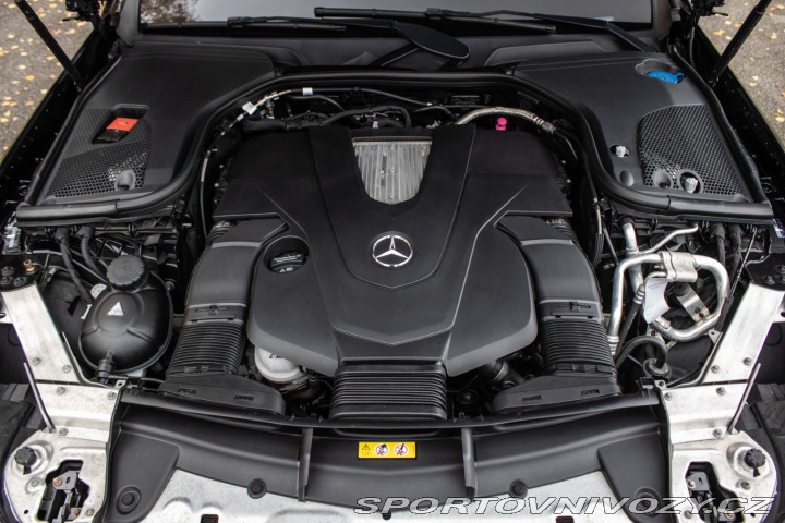 Mercedes-Benz E Kombi 400 4MATIC A/T, 24 2017