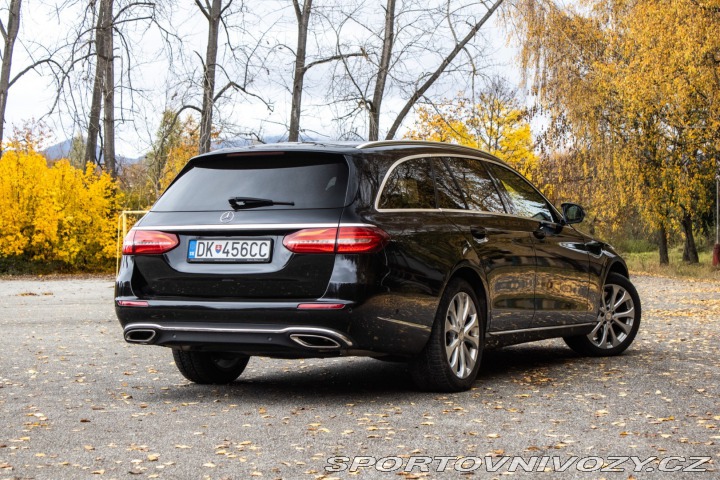 Mercedes-Benz E Kombi 400 4MATIC A/T, 24 2017