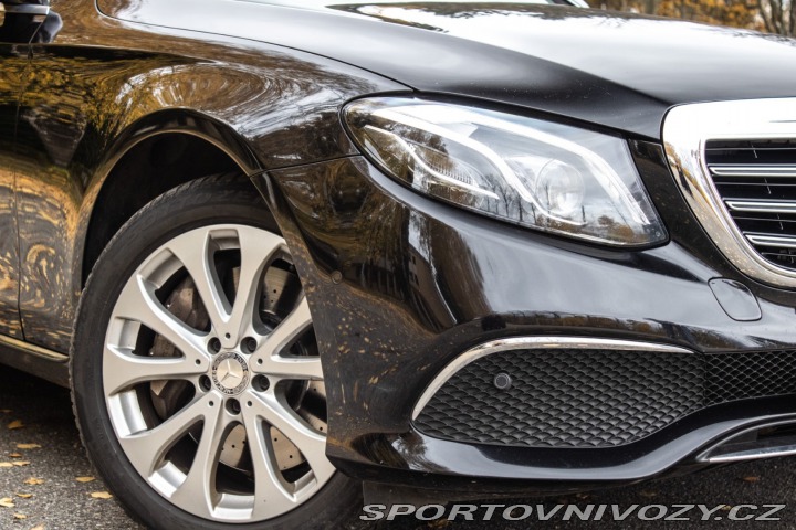 Mercedes-Benz E Kombi  400 4MATIC A/T 2017
