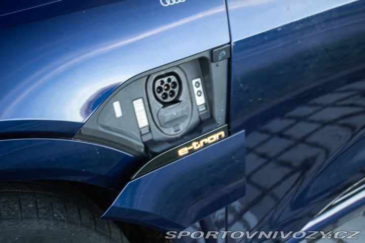 Audi Ostatní modely E-tron  50 Quattro Advanced / aj 2020