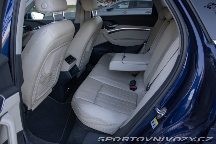 Audi Ostatní modely E-tron  50 Quattro Advanced / aj 2020