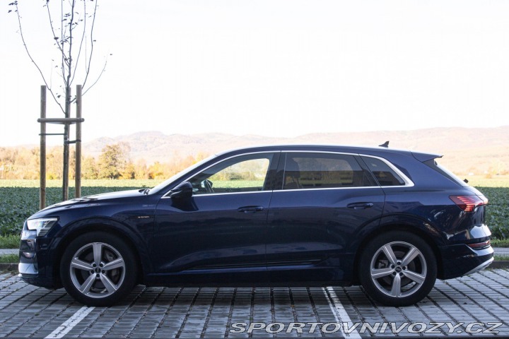 Audi Ostatní modely E-tron  50 Quattro Advanced / aj 2020