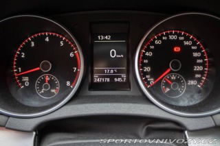 Volkswagen Golf GTI 2.0 TSi 155 kW Adida 2011