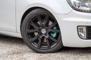 Volkswagen Golf GTI 2.0 TSi 155 kW Adida 2011