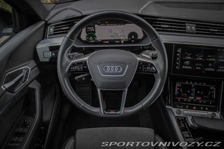 Audi Ostatní modely E-tron  55 quattro S line 2021