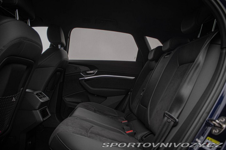 Audi Ostatní modely E-tron  55 quattro S line 2021