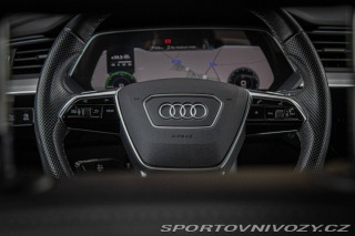 Audi Ostatní modely E-tron  55 quattro S line 2021