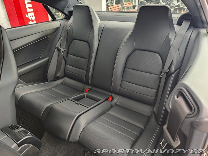 Mercedes-Benz E E 350CDi Coupe Elegance A 2011