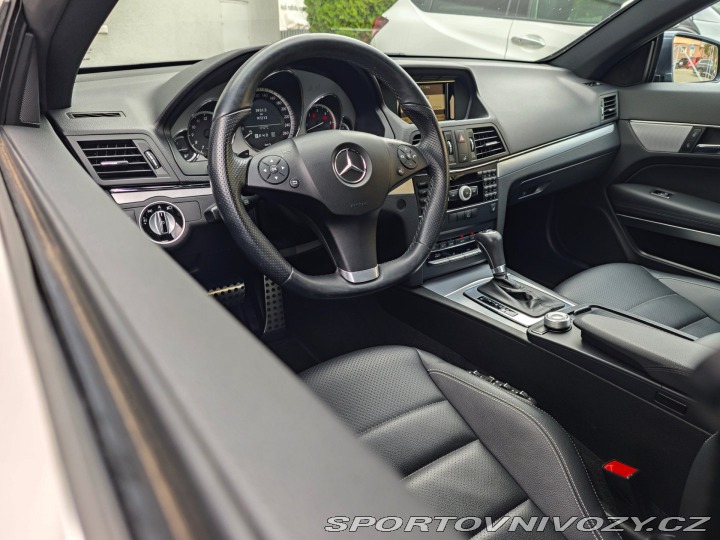 Mercedes-Benz E E 350CDi Coupe Elegance A 2011