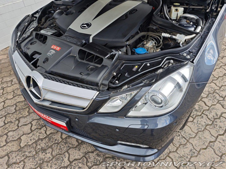 Mercedes-Benz E E 350CDi Coupe Elegance A 2011