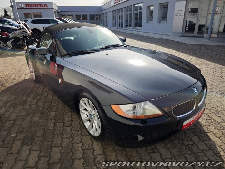 BMW Z4 3.0i Roadster 170kW MT6 2003