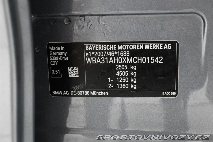 BMW 5 3,0 530d 210kW X-Drive AT 2021
