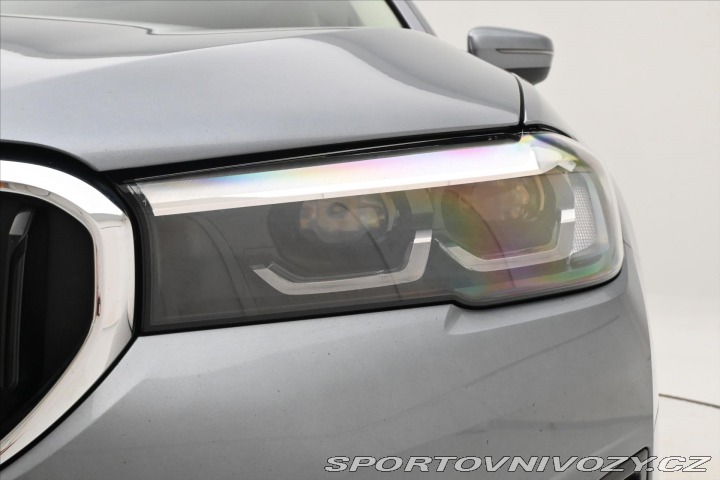 BMW 5 3,0 530d 210 kW X-Drive A 2021