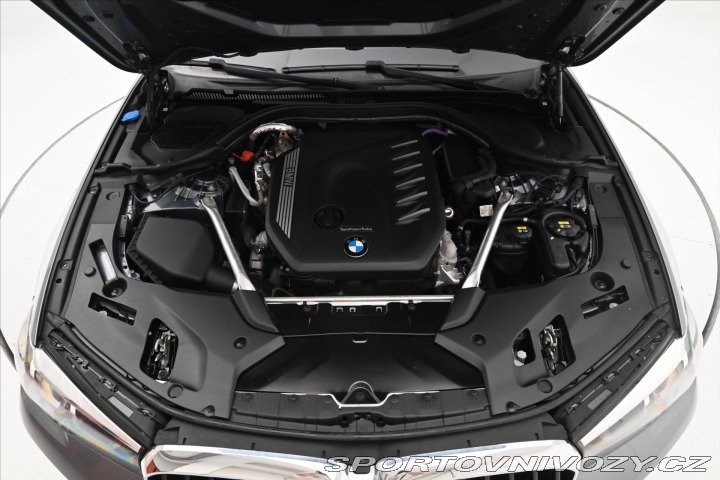 BMW 5 3,0 530d 210kW X-Drive AT 2021