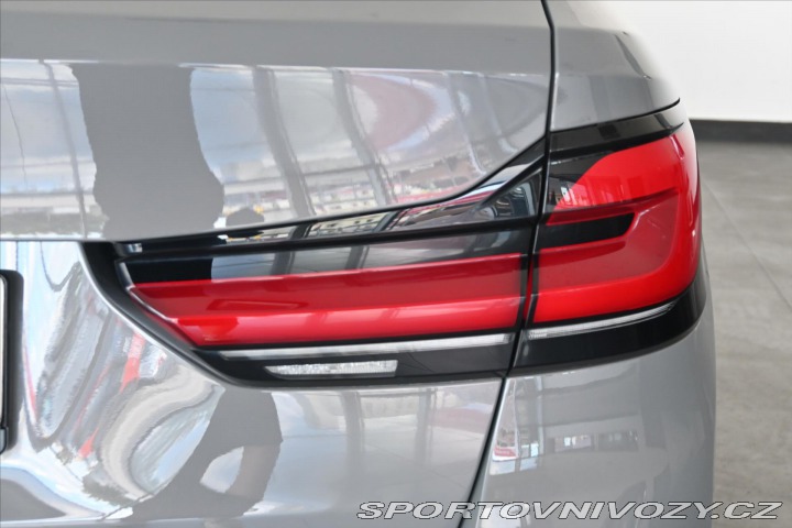 BMW 5 3,0 530d 210 kW AT xDrive 2022