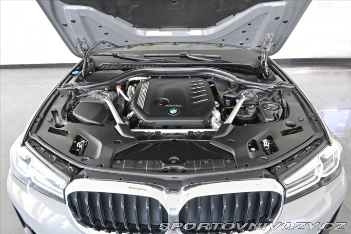 BMW 5 3,0 530d 210 kW AT xDrive 2022