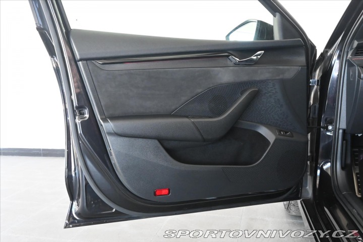 Škoda Octavia RS 2,0 TDI RS 147 kW 4x4 DSG 2021