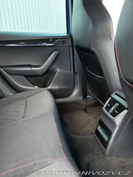 Škoda Octavia RS  2019