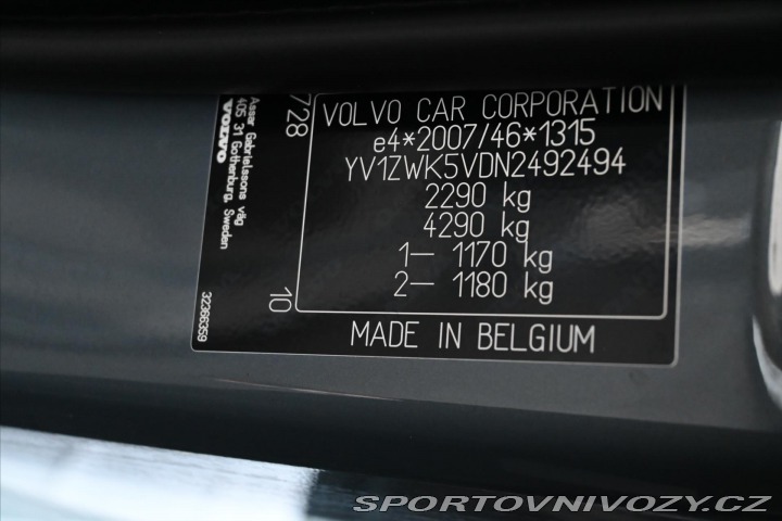 Volvo V60 2,0 B4 162 kW AT8 R-Desig 2022