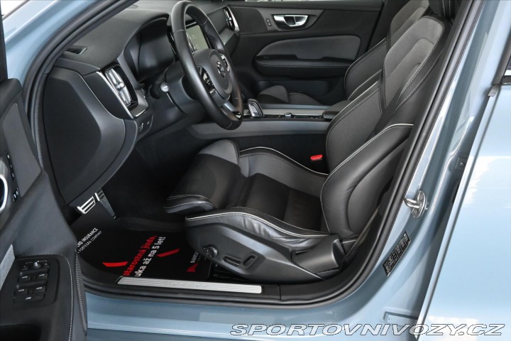 Volvo V60 2,0 B4 162 kW AT8 R-Desig 2022