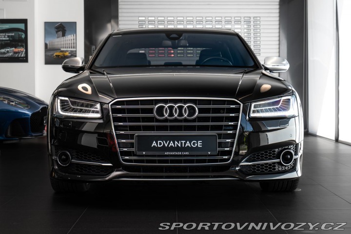 Audi S8  2016