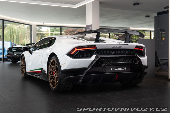 Lamborghini Huracán Performante 1800