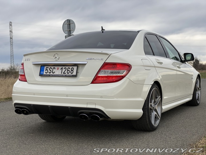 Mercedes-Benz C C63 AMG W204 odpočet DPH 2008