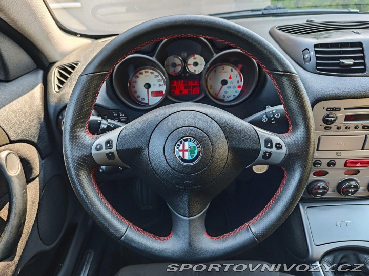Alfa Romeo GT 1.8 16V TwinSpark Rosso 2006