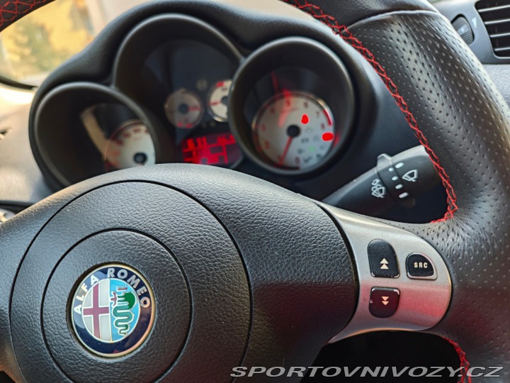 Alfa Romeo GT 1.8 16V TwinSpark Rosso 2006