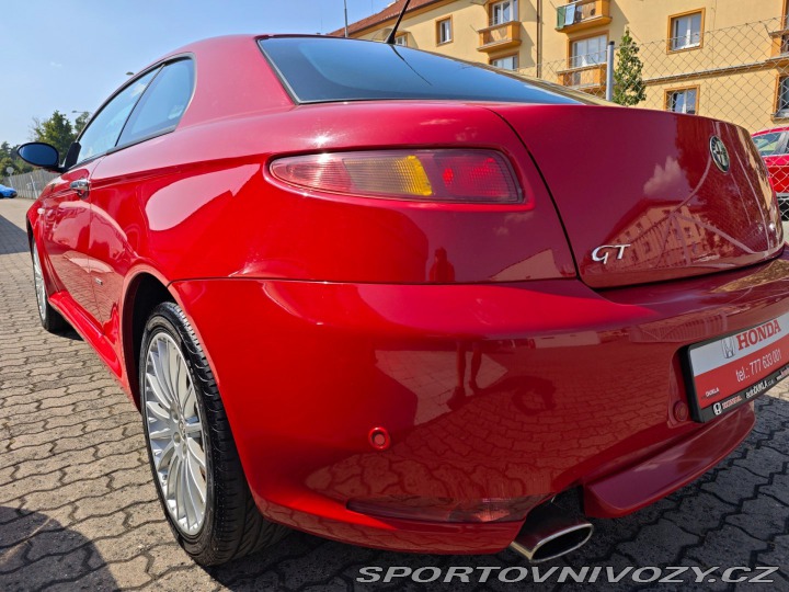 Alfa Romeo GT 1.8 16V TwinSpark Rosso 2006