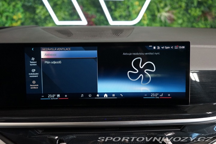 BMW X5 40i*xDRIVE*TAŽ*H/K*HUD* 2023