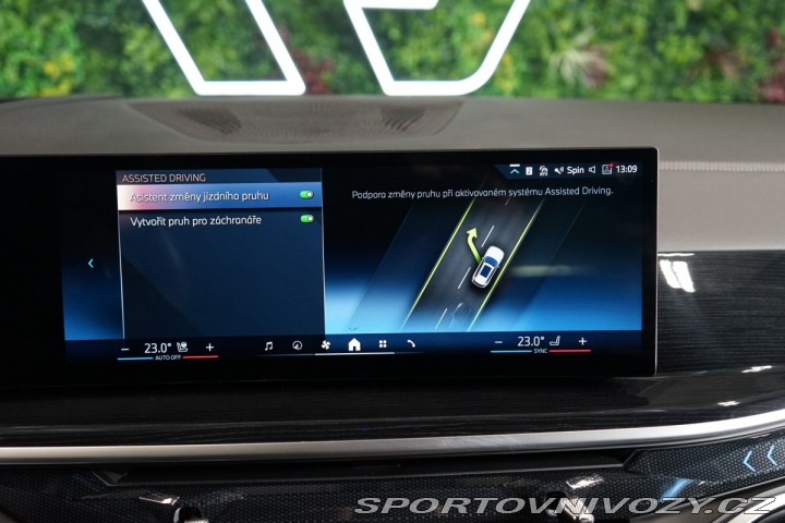 BMW X5 40i*xDRIVE*TAŽ*H/K*HUD* 2023