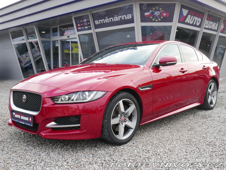 Jaguar XE 2,0 D 180 R-Sport REZERVA 2016