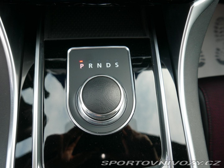 Jaguar XE 2,0 D 180 R-Sport 2016