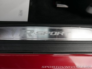 Jaguar XE 2,0 D 180 R-Sport 2016