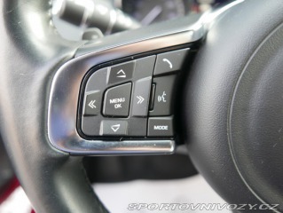 Jaguar XE 2,0 D 180 R-Sport 2016