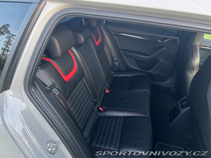 Škoda Octavia RS 3 Challenge 2.0TDI DSG 2015