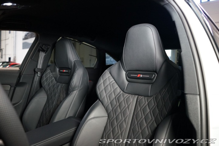 Audi A5 40 TDI*S-LINE*NEZ.TOP*360 2025