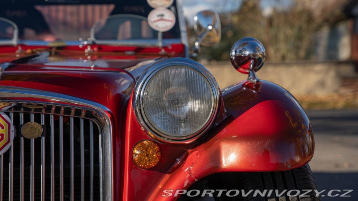 Ostatní značky Ostatní modely Pilgrim Bulldog MG 1973