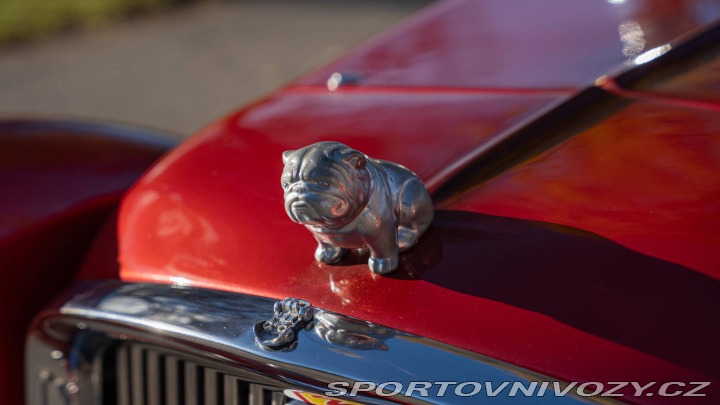 Ostatní značky Ostatní modely Pilgrim Bulldog MG 1973